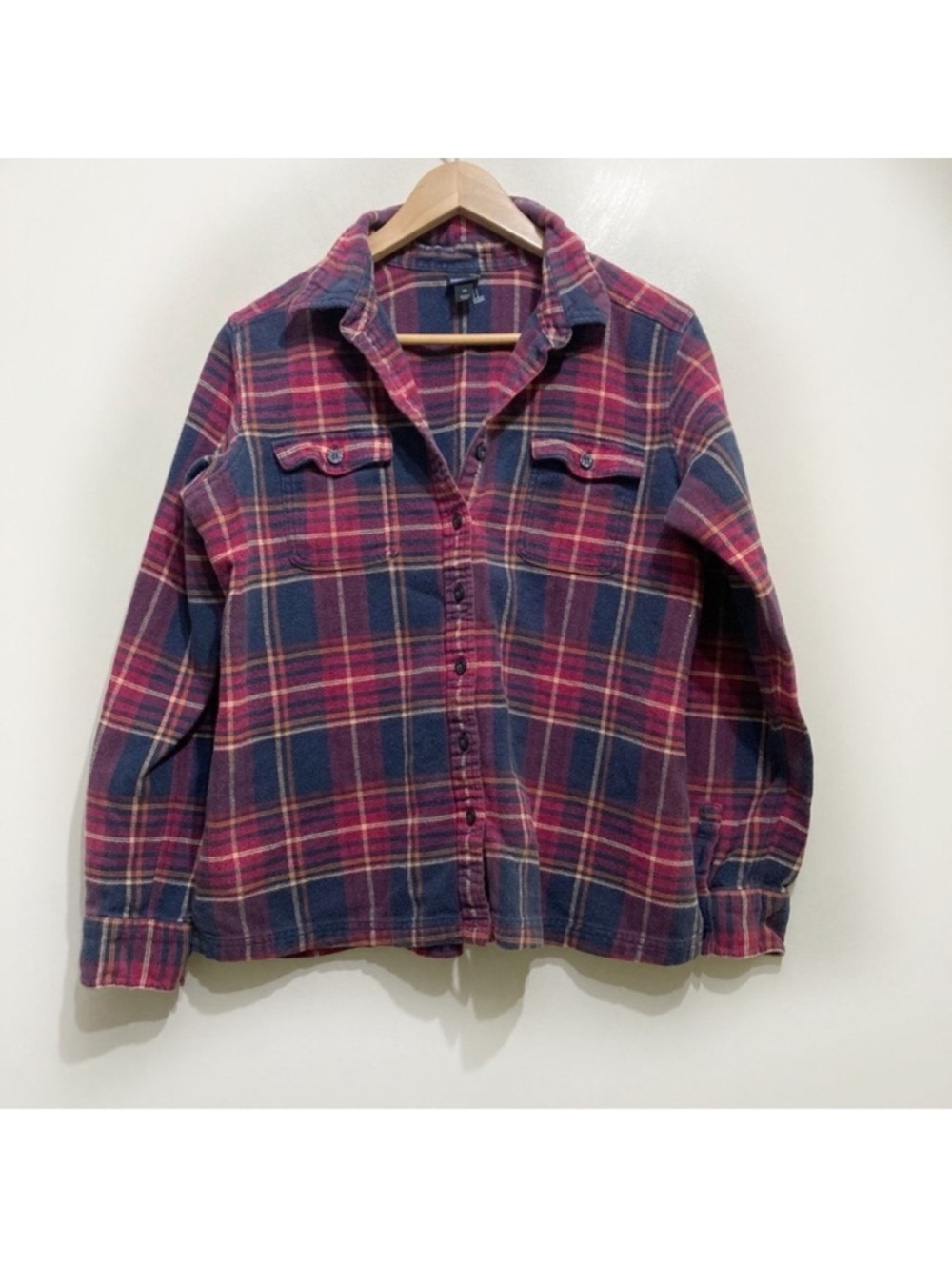 Patagonia Button Down Plaid Fjord Flannel Size 14 Pink Blue Hiking Outdoor
